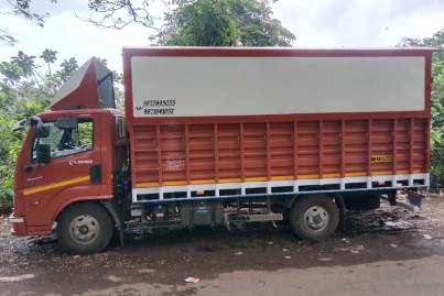 Moving Truck in Andheri West